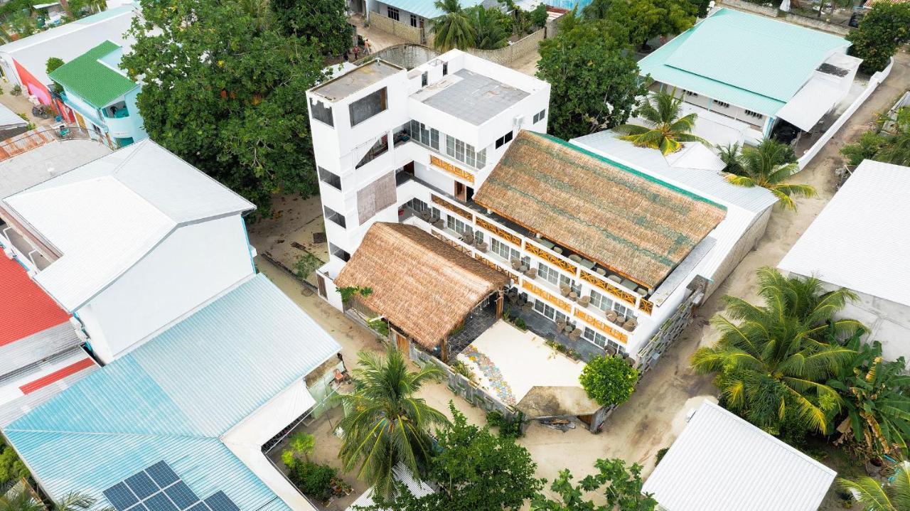 Sands Grand Dhigurah  Exterior foto