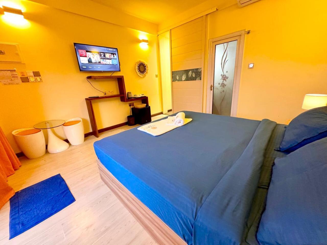 Sands Grand Dhigurah  Exterior foto