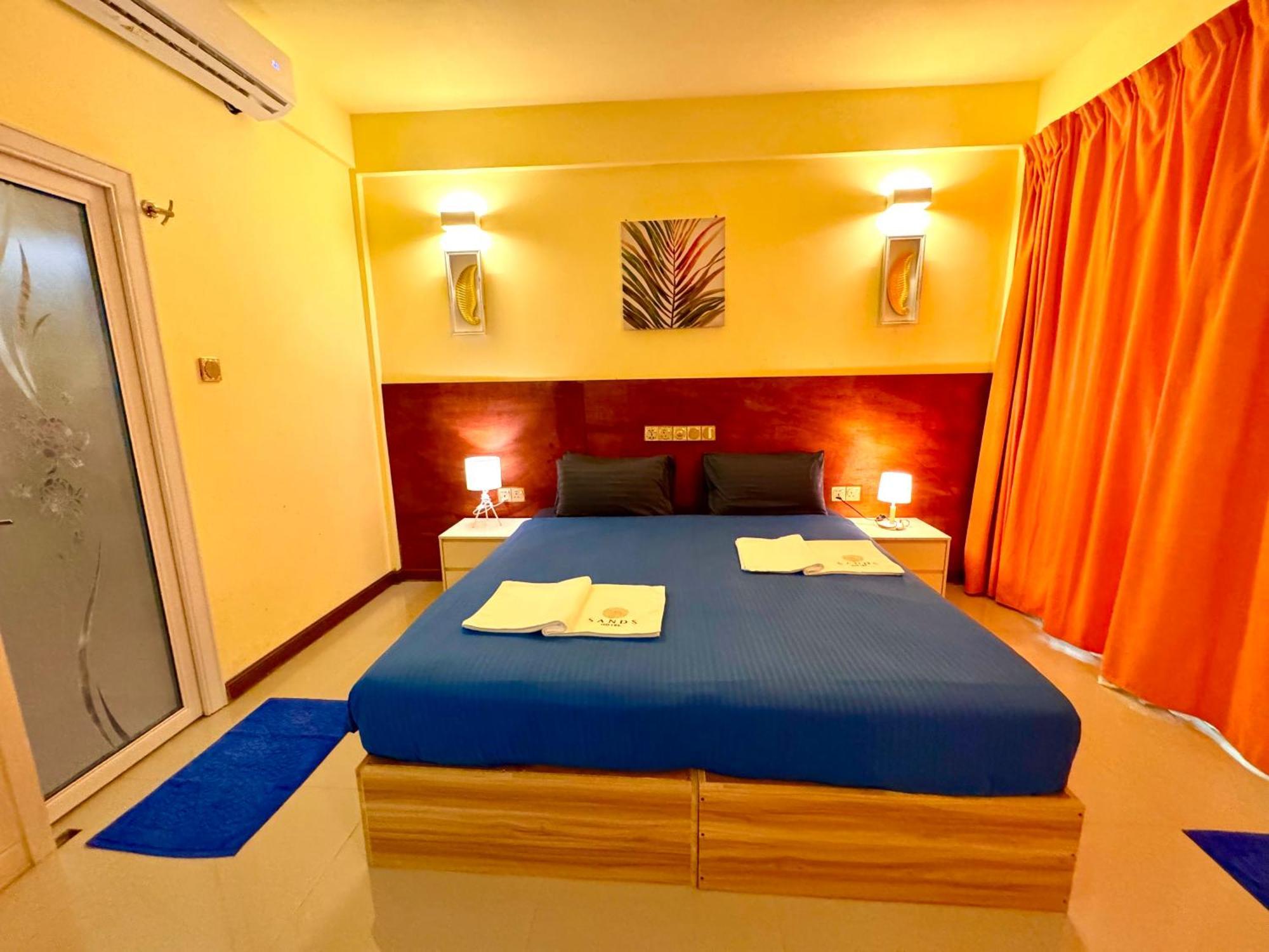 Sands Grand Dhigurah  Exterior foto